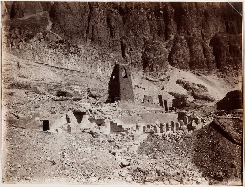 Thébes, Deir-el-Bahari les Tombeaux, Pascal Sebah, 19th century