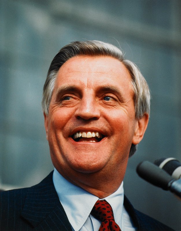 Walter Mondale, Diana Walker, 1984