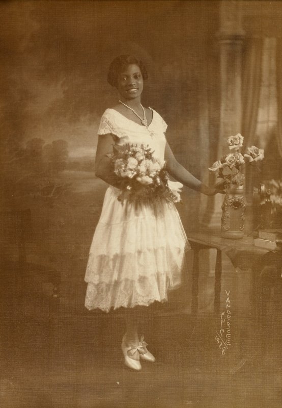 Of Lace and Pearls, James Van Der Zee, 1928