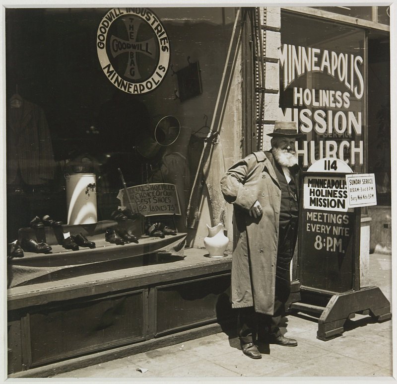 Goodwill Store and Mission Church, Minneapolis, Russell Lee, c. 1937