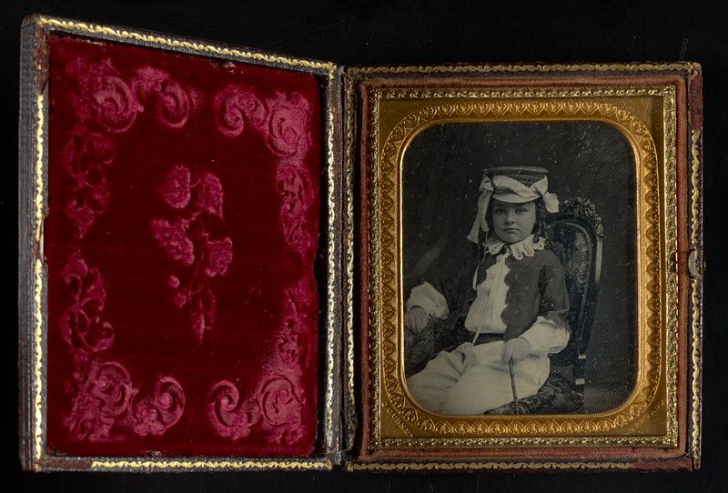 Без названия [portrait of a young girl seated in the 'Gurney chair'], Джеремайя Герни, 1852–58