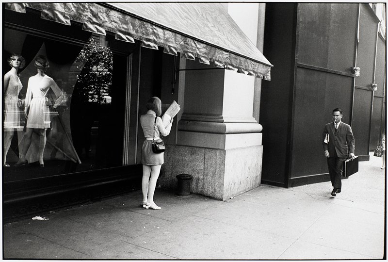 Untitled [store window], Garry Winogrand, 1981