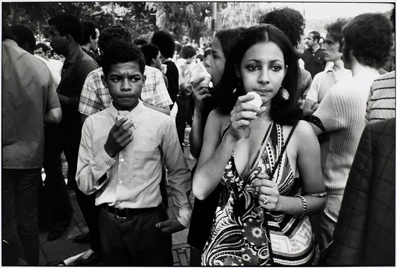 Untitled [ice cream], Garry Winogrand, 1981