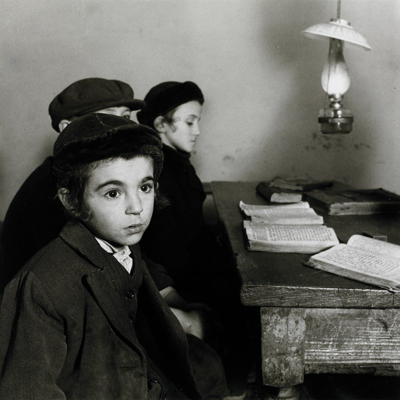 Cheder Boys, Vrchni Apsa, Роман Соломонович Вишняк, 1937