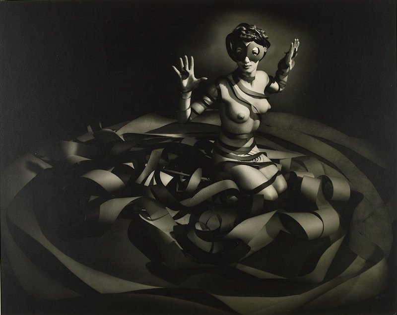 Girl from Mars, Wellington Lee, 1955