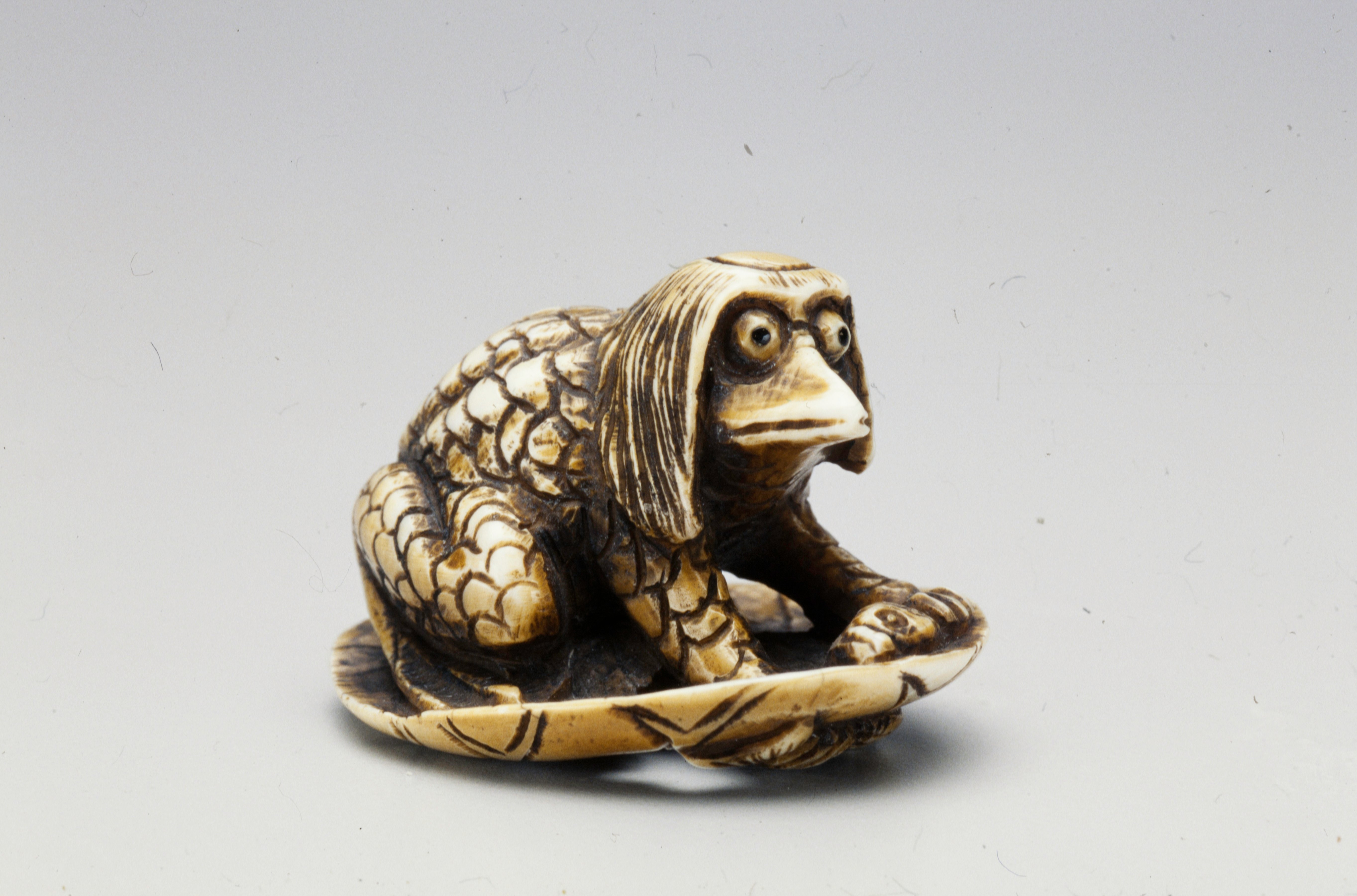 Netsuke [Kappa on a lotus leaf], Hidekazu | Mia