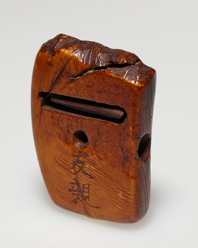 Carpenter's plane, Tomochika 友親 | Mia