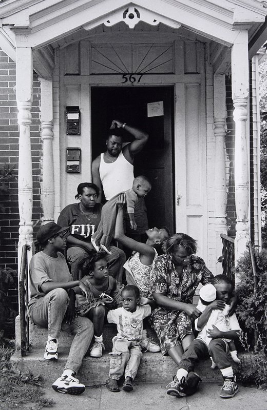 Family on Porch, Frogtown, Wing Young Huie, 1994
