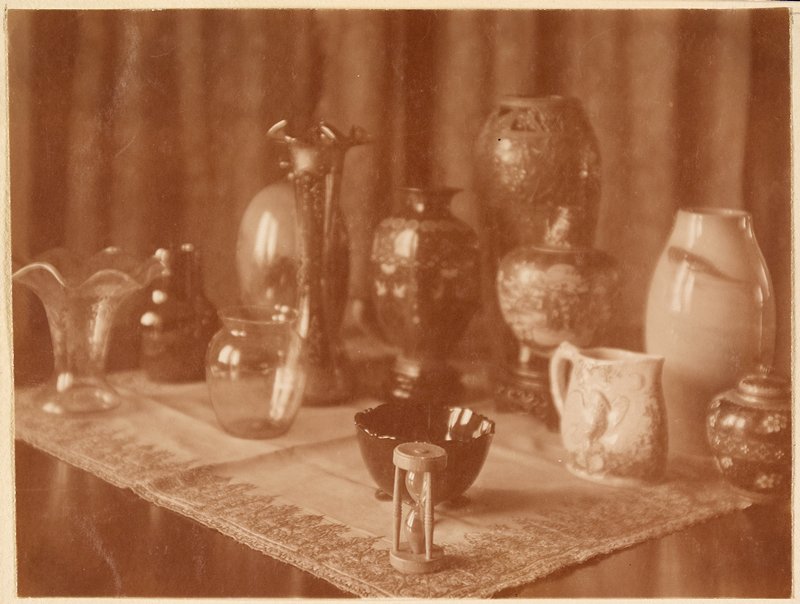 Plebs and Tops, Carl Rau, 1937
