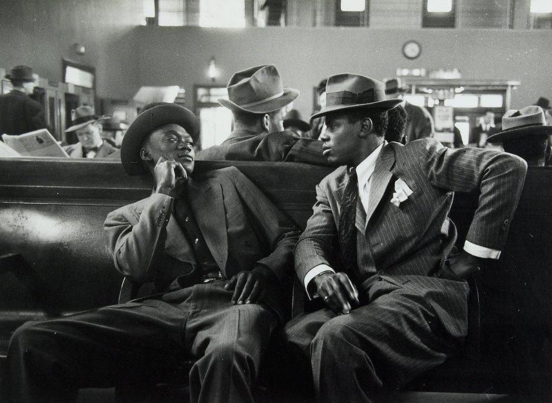 Greyhound Bus Station, New York City, Esther Bubley, 1947