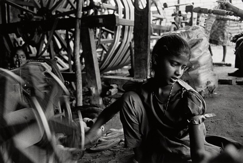 Spinning Wool, India, David Parker, 1993