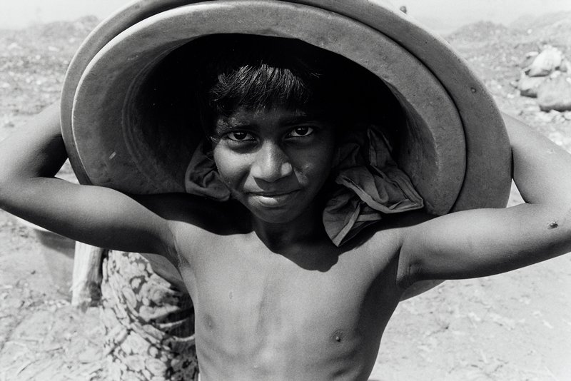 Garbage Picker, Madras, India, David Parker, 1995