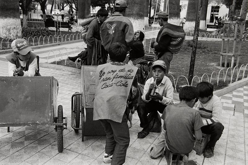 Vendors, Sucre, Bolivia, David Parker, 1998