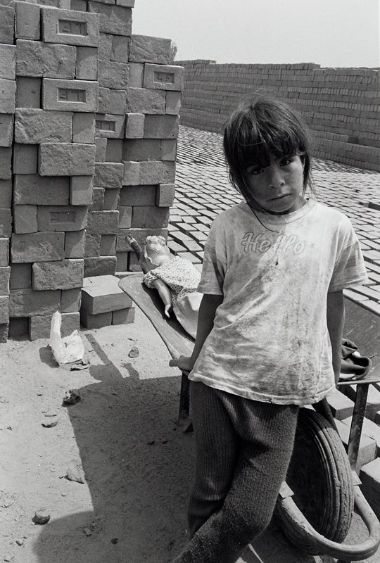Brick Worker, Peru, David Parker, 1998
