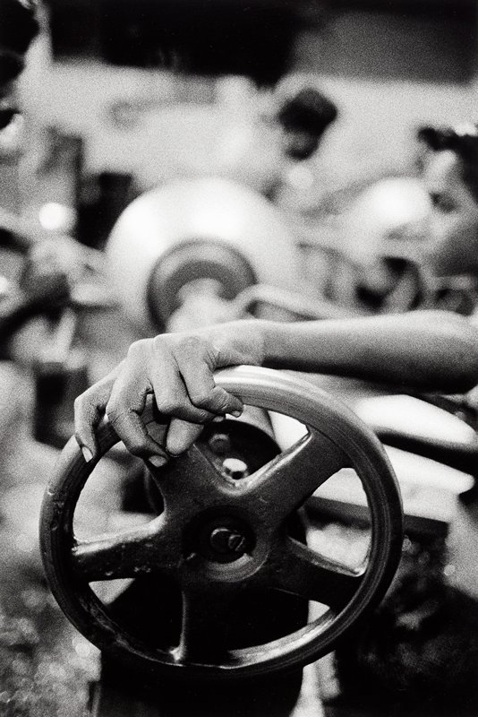 Hand, Metal Worker, India, David Parker, 1995