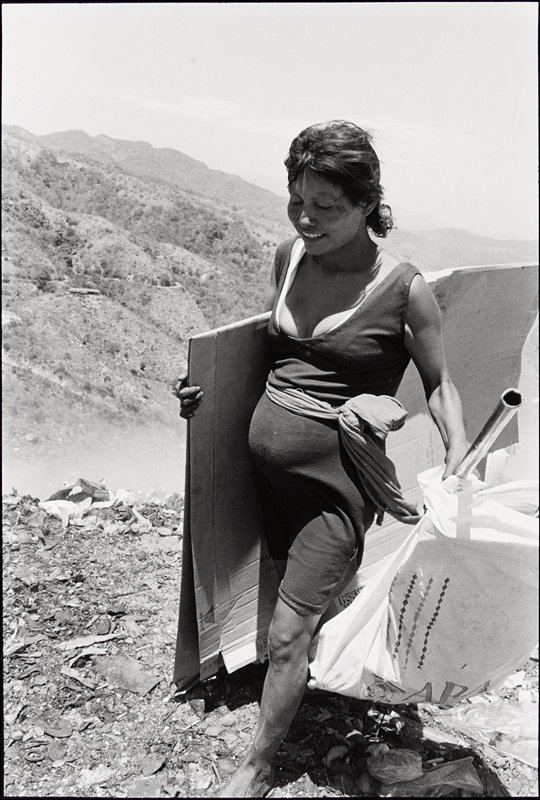 Garbage Picker, Acapulco, Mexico, David Parker, 1996