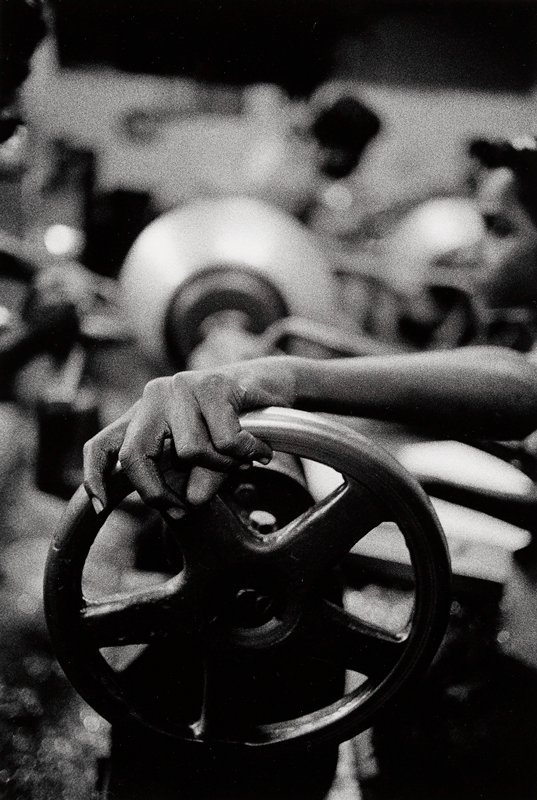 Hand, Metal Worker, India, David Parker, 1995
