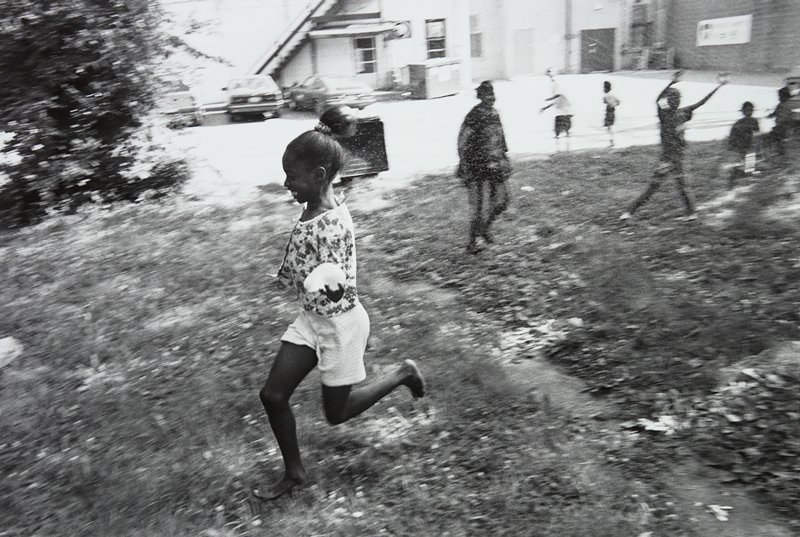 Girl Running, Frogtown, Wing Young Huie, 1994
