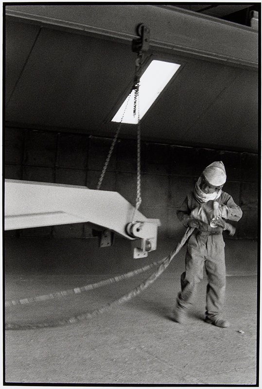 Lull Industries, Eagan, Minnesota, David Parker, 1999