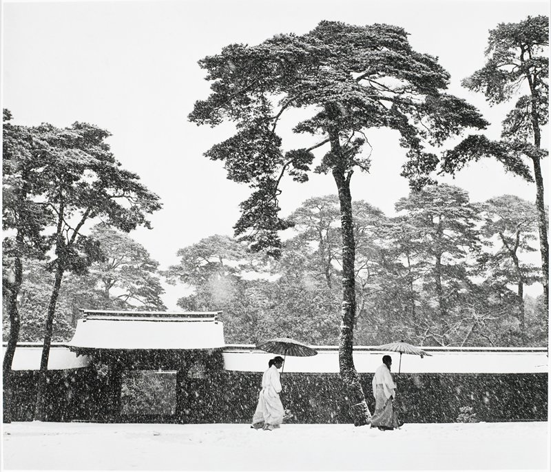 In the Court of the Meiji Temple, Tokyo, Japan, Werner Bischof, 1951