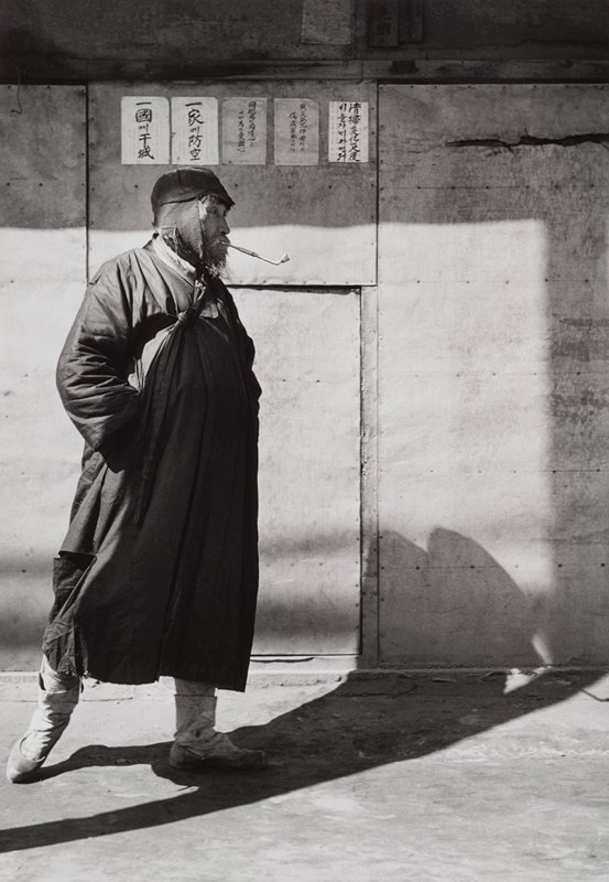 Farmer with Pipe, Seoul, Korea, Werner Bischof, 1951