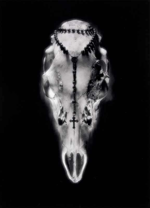 Skull and Rosary, Ruth Bernhard, 1945