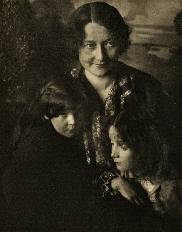Portrait Group, Harold Mortimer-Lamb, July 1912