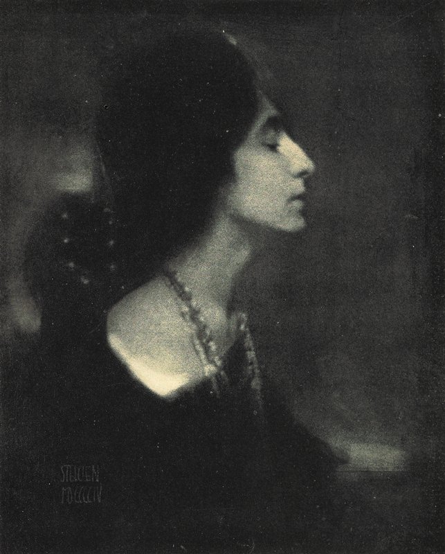 Profile [Mercedes de Cordobal], Edward Steichen, April 1906