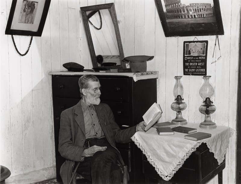 Postmaster Brown, Old Rag, Virginia, Arthur Rothstein, 1935 (printed 1981)