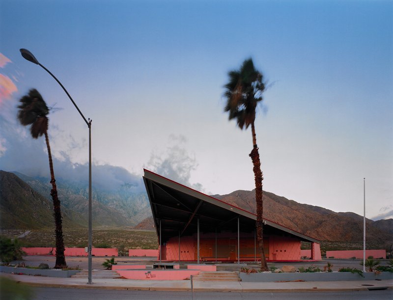 Gas Station, Palm Springs, Robert Polidori, 1997