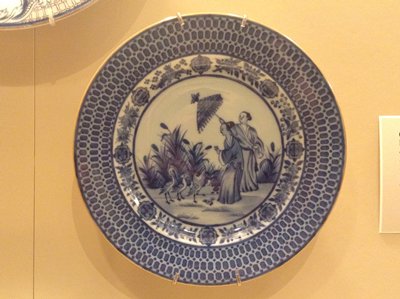 Dokumentasi “Anggota kelompok terkait: La Dame au Parasol plate (2005.159.27)”. Minneapolis Institute of Art.