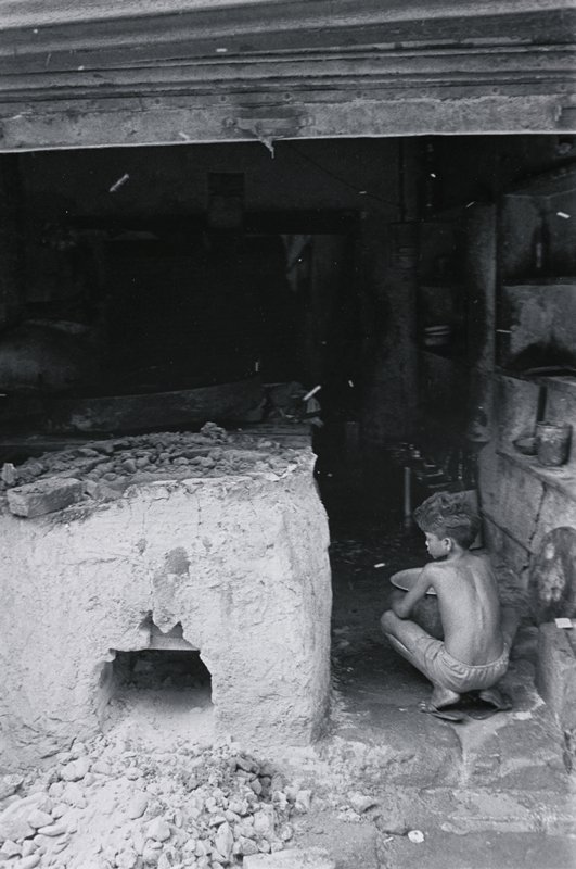 Bread Bakery, India, David Parker, 1995