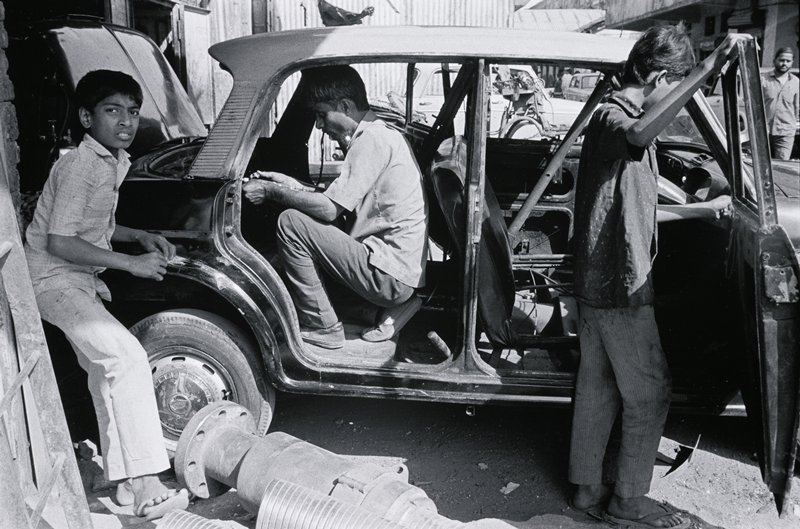 Auto Repair, India, David Parker, 1993
