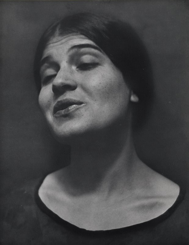 Tina Modotti Reciting, Edward Weston, 1924