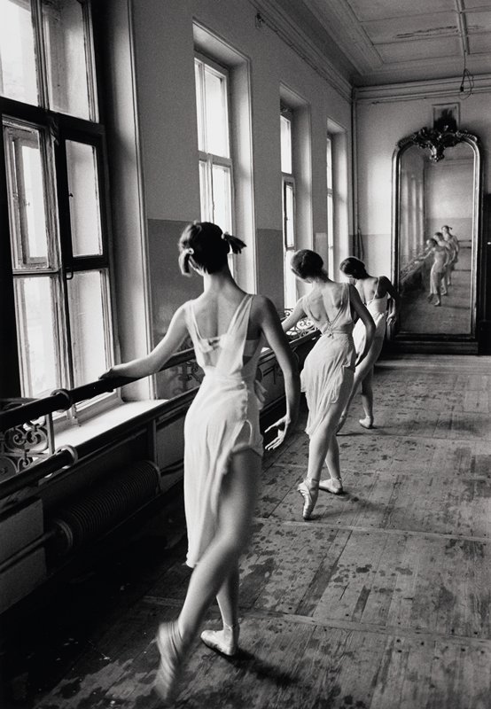 Bolshoi Ballet School, Moscow, Cornell Capa, 1958