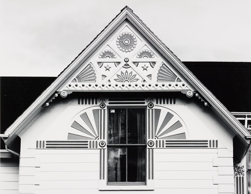 Victoria House in Ferndale, California, Robert K. Byers, 1979 (printed c. 1985)