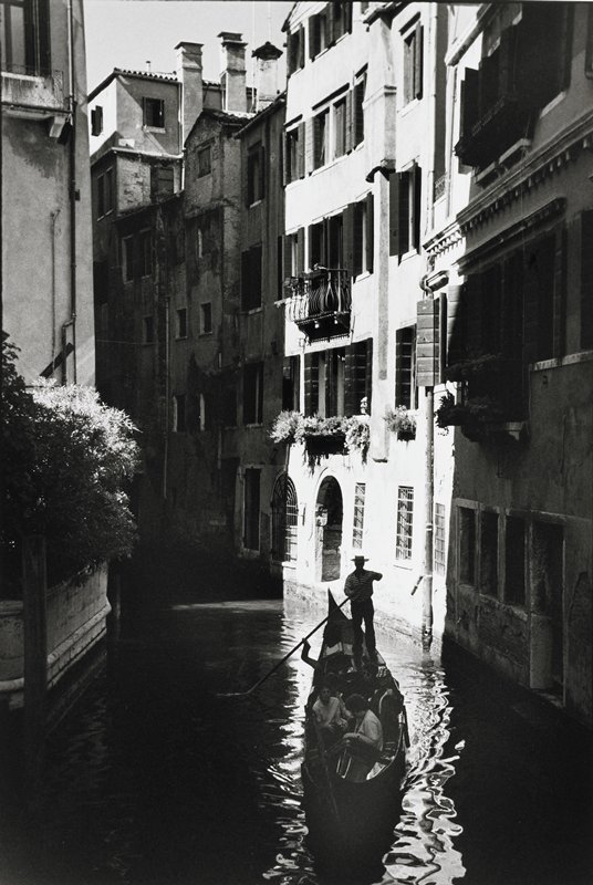 Gondolier and Gondola, Venice, Frederick B. Scheel, September 14, 1998