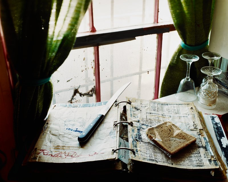 Bible Study Book, Vicksburg, Mississippi, Alec Soth, 2002