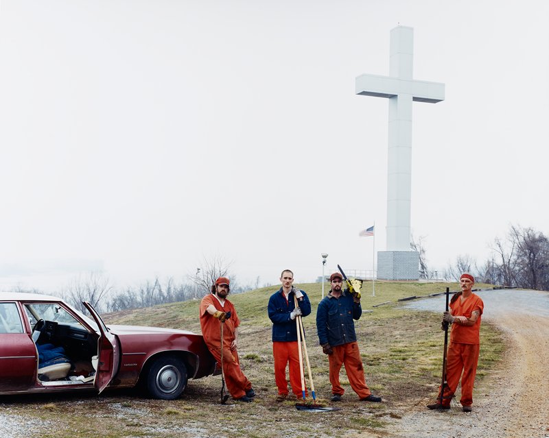 Fort Jefferson Memorial Cross, Wickliffe, Kentucky, Alec Soth, 2002