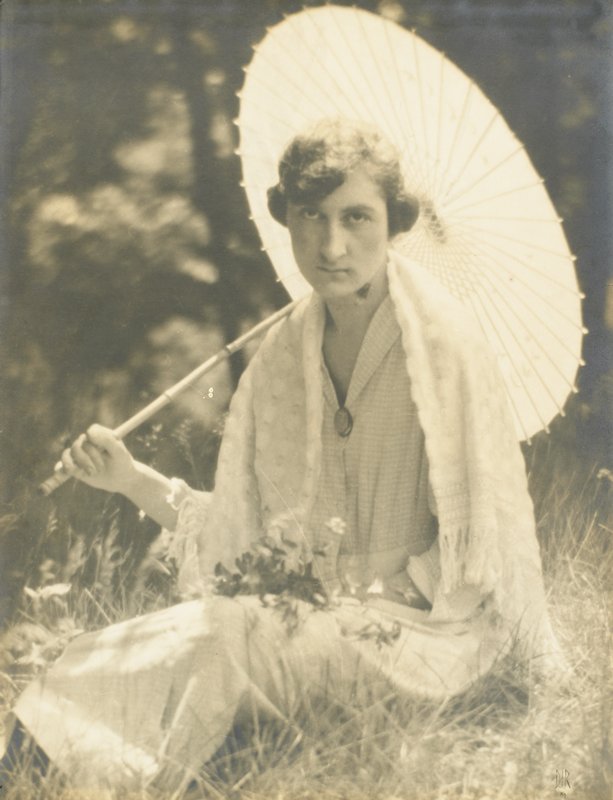Marie Ruzicka Mainelli, Drahomir Josef Ruzicka, 1919