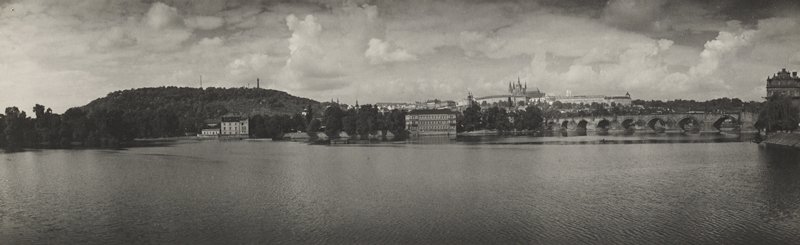 Hradcany from Smetena Embankment, Josef Sudek, 1940–48