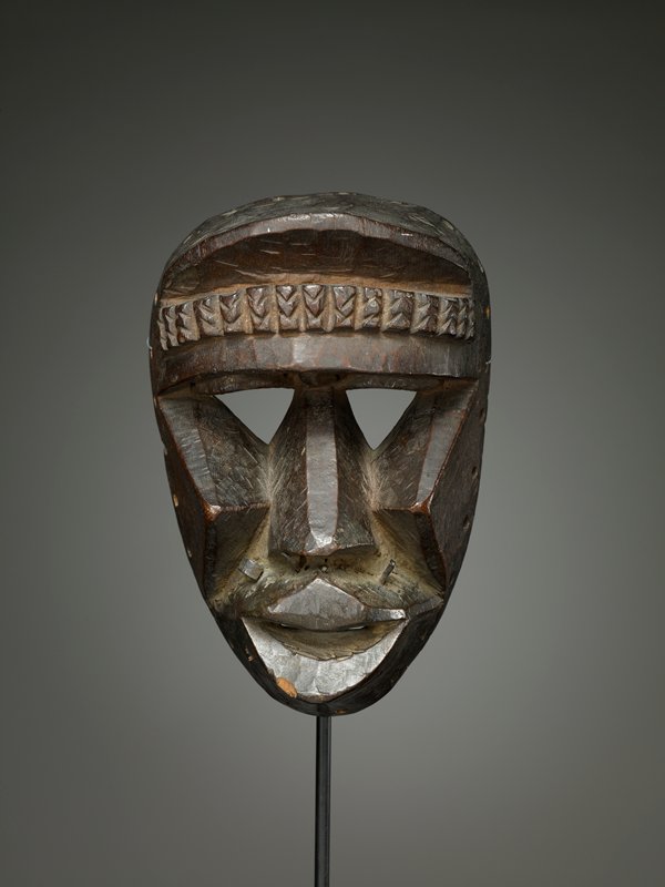 Kagle mask