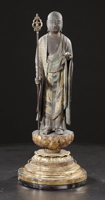 Dokumentasi “Jizō, the Bodhisattva of the Earth Matrix”; Wood with polychrome, gold leaf, and inlaid crystal. Minneapolis Institute of Art.
