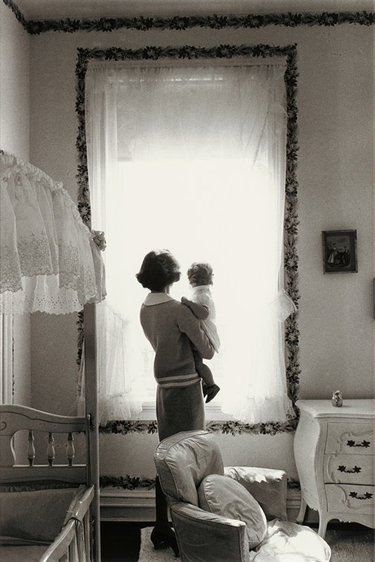 Nursery, Jackie & Caroline on N Street in Georgetown, Jacques Lowe, 1958