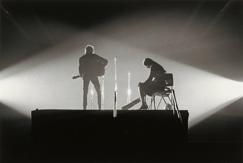 Bob Dylan and Joan Baez in Crossed Lights, New Haven, Connecticut, Daniel Kramer, 1965