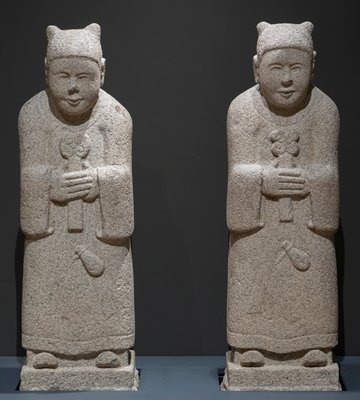 Tomb guardian figures, 16th–18th century