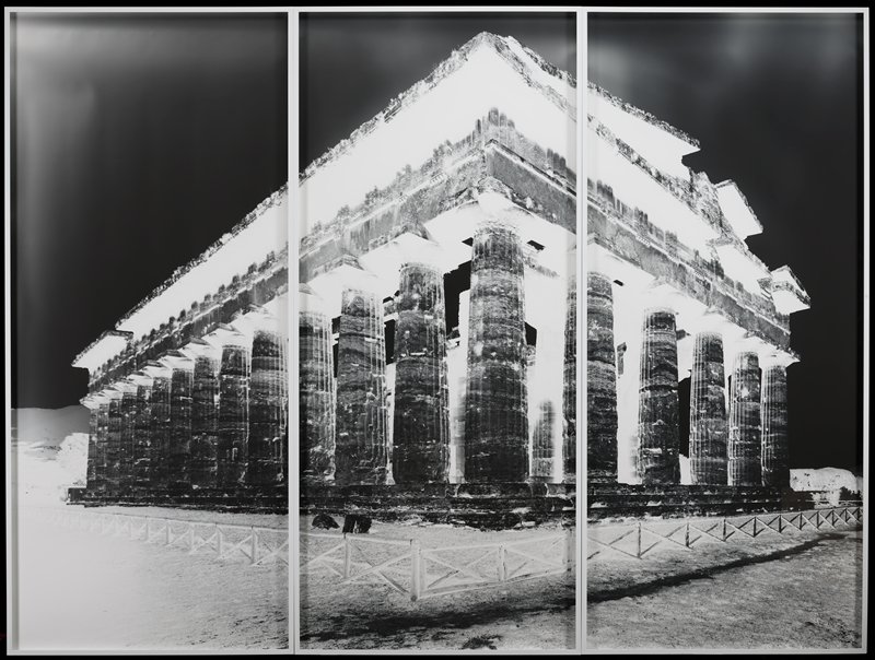 Temple of Nettuno, Paestum, XVI, Vera Lutter, 2015