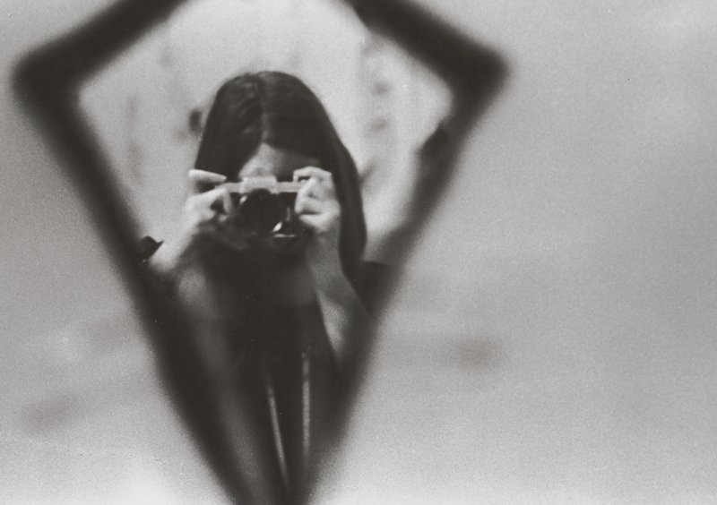 [Woman with camera], Joanne Leonard, 20th century