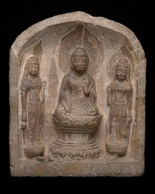 Buddhist votive stele with Buddha and two Bodhisattvas, 678