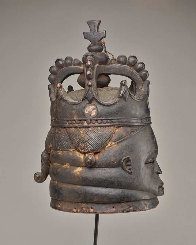 Mask, first half of 20th century